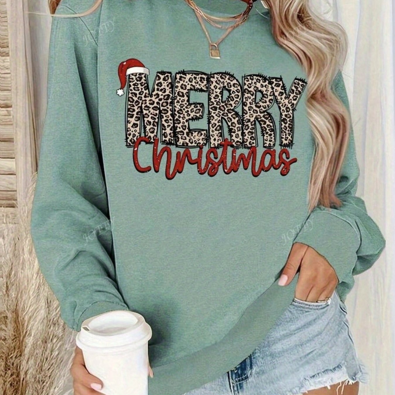 Women's Soft Mint Green Christmas Lettering Sweatshirt - Cozy Round Neck Pullover with Merry Christmas Print, Plaid & Heart Cutouts, Machine Washable Long Sleeve Sweater for Casual Winter Outfits & Holiday Parties, Christmas