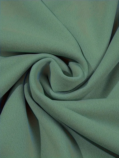 Women's Soft Mint Green Christmas Lettering Sweatshirt - Cozy Round Neck Pullover with Merry Christmas Print, Plaid & Heart Cutouts, Machine Washable Long Sleeve Sweater for Casual Winter Outfits & Holiday Parties, Christmas